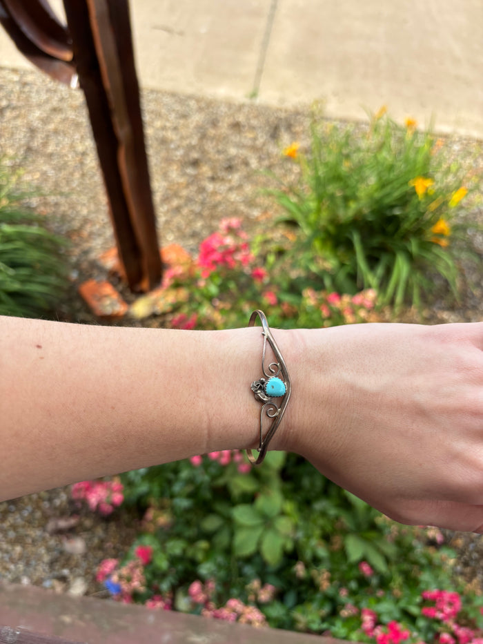 Genuine Kingman Turquoise Carolynn Nez Navajo Handmade Sterling Cuff Bracelet-Painted Cowgirl Western Store