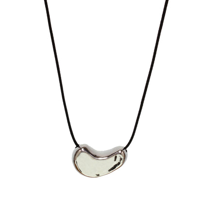 Kidney Shaped Pendant Necklace