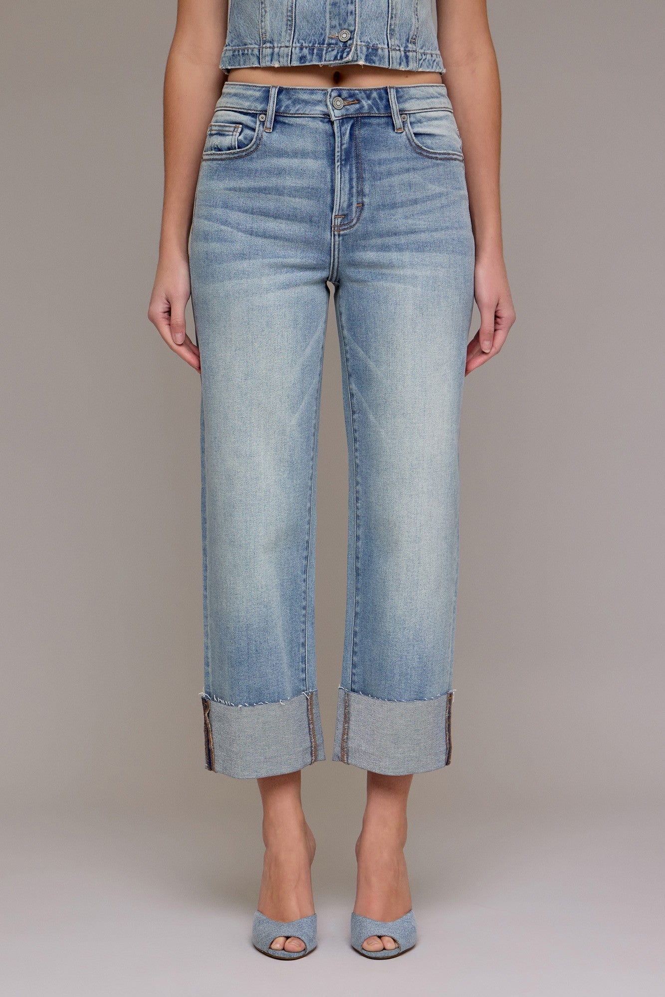 Hidden High Rise Cuffed Wide Leg