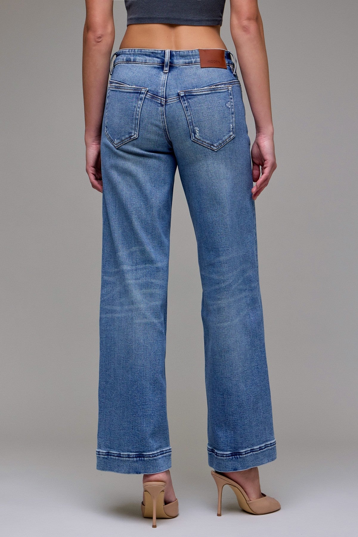 Hidden 33' Inseam Low Rise Nori Wild Leg