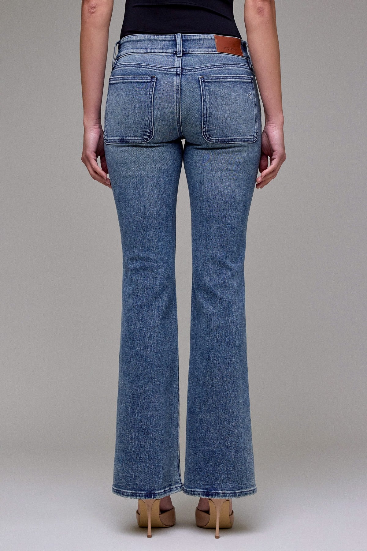 Hidden Low Rise Ryan Bootcut Jean