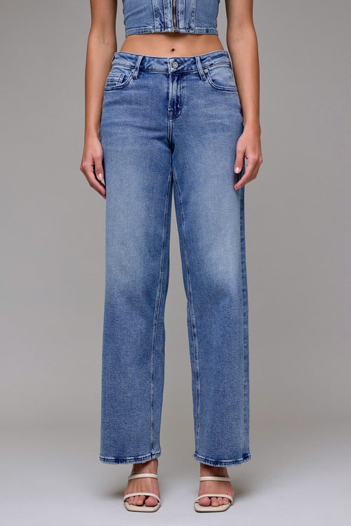 Hidden Mid Rise Logan Dad Jean