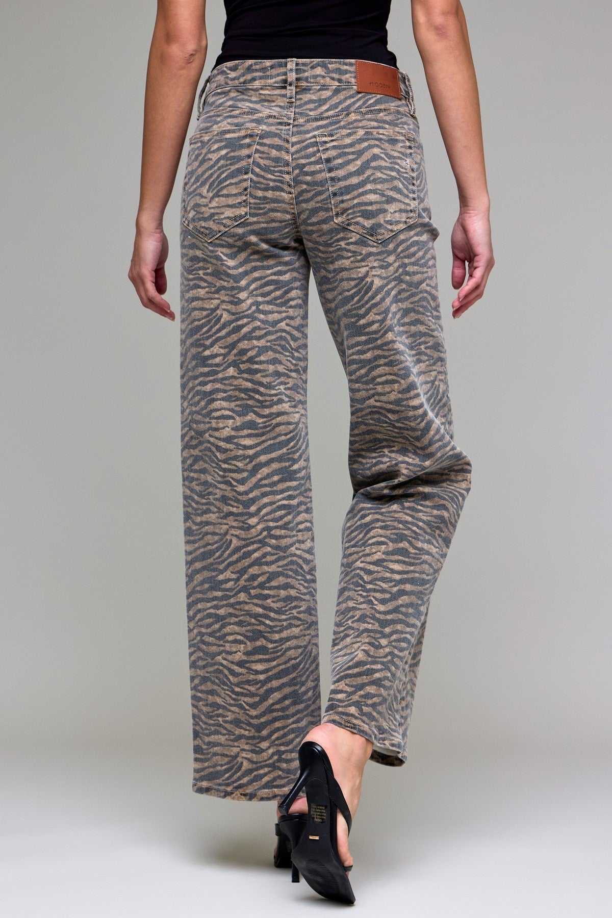 Hidden High Rise Logan Basic Dad Jean