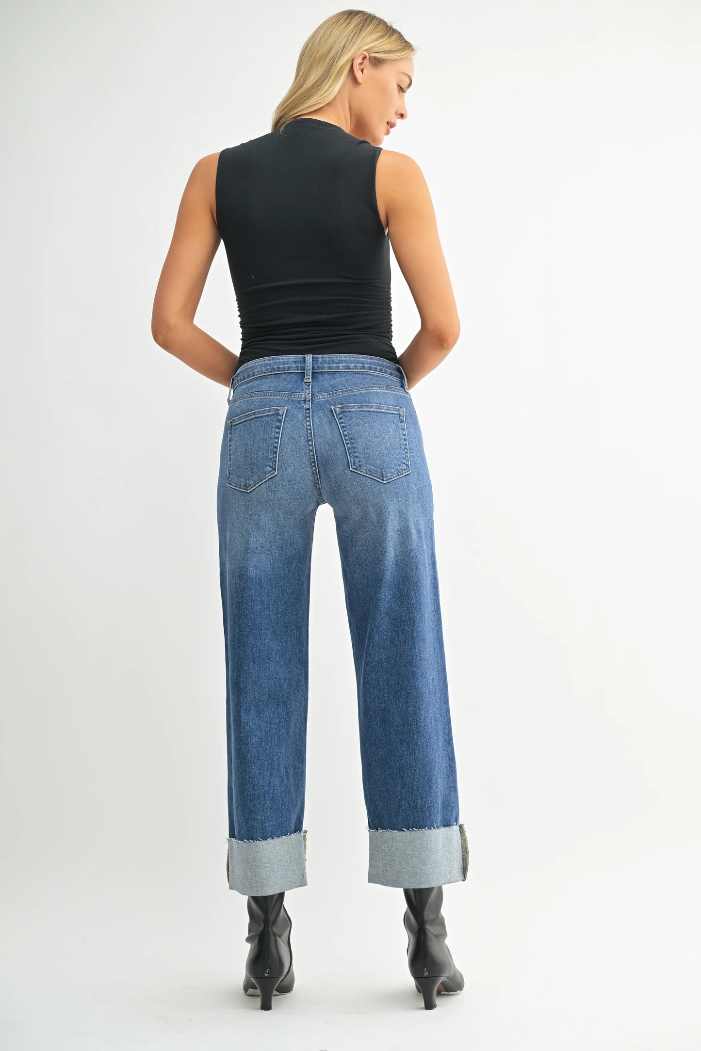 JBD Scissor Cut Slim Wide Leg