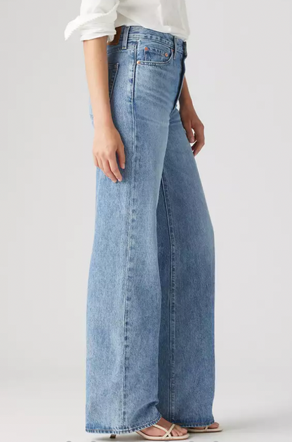 Levi's Ribcage Wide Leg
