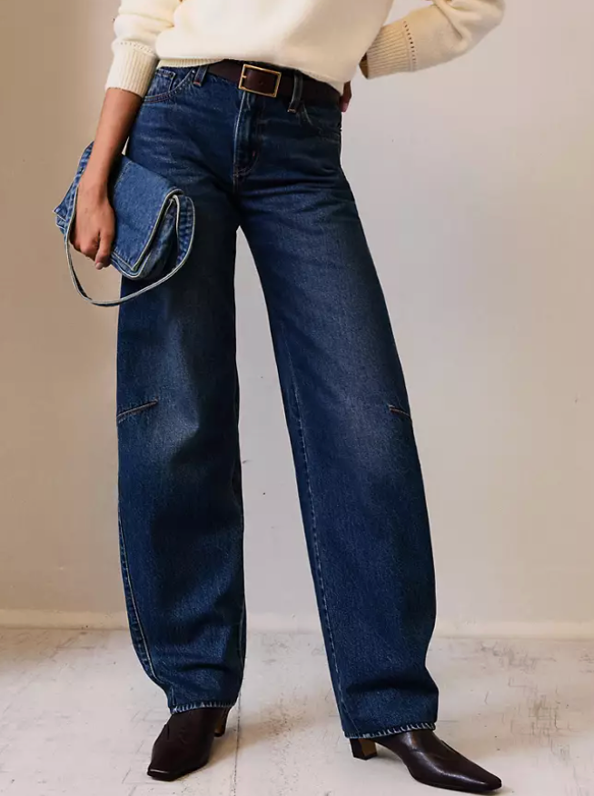 Levi's Baggy Dad Barrel Jean