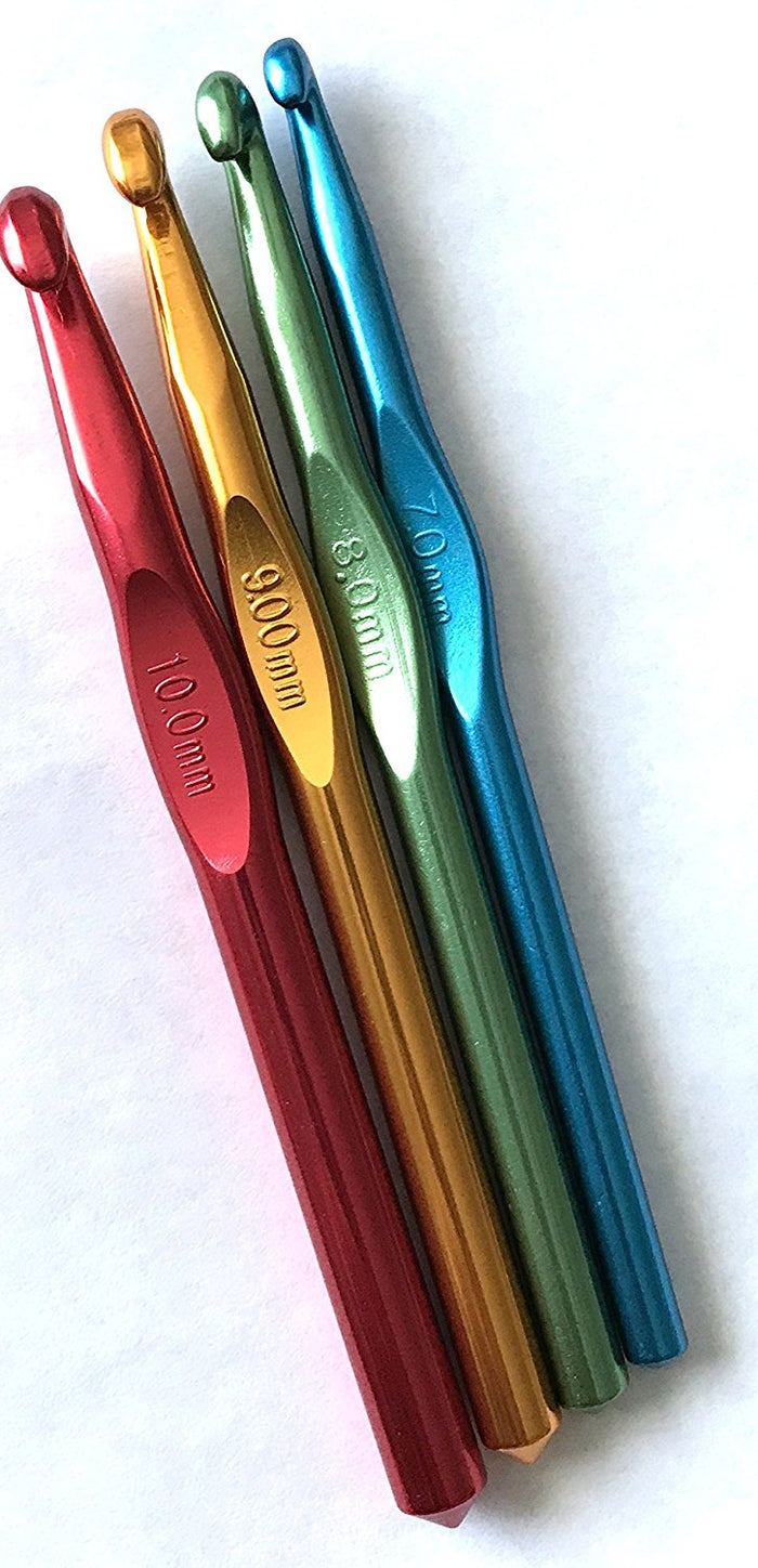 Aluminum Crochet Hooks (Set of 4 needles (7mm, 8mm, 9mm, 10mm)