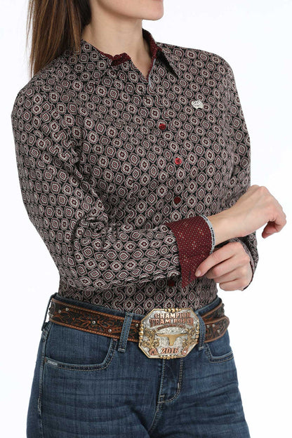 Cinch Women's Black Medallion Print Button Long Sleeve Western Shirt MSW9165062