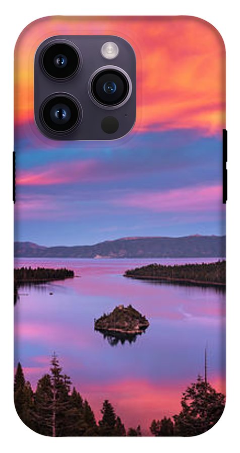 iPhone 14 Pro Tough Case