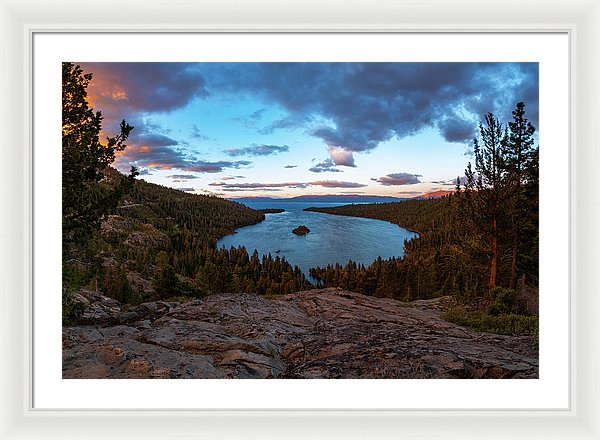 30.000" x 20.000" / White / White