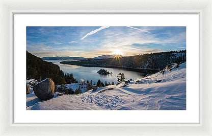 24.000" x 12.625" / White / White