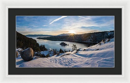 24.000" x 12.625" / White / Black