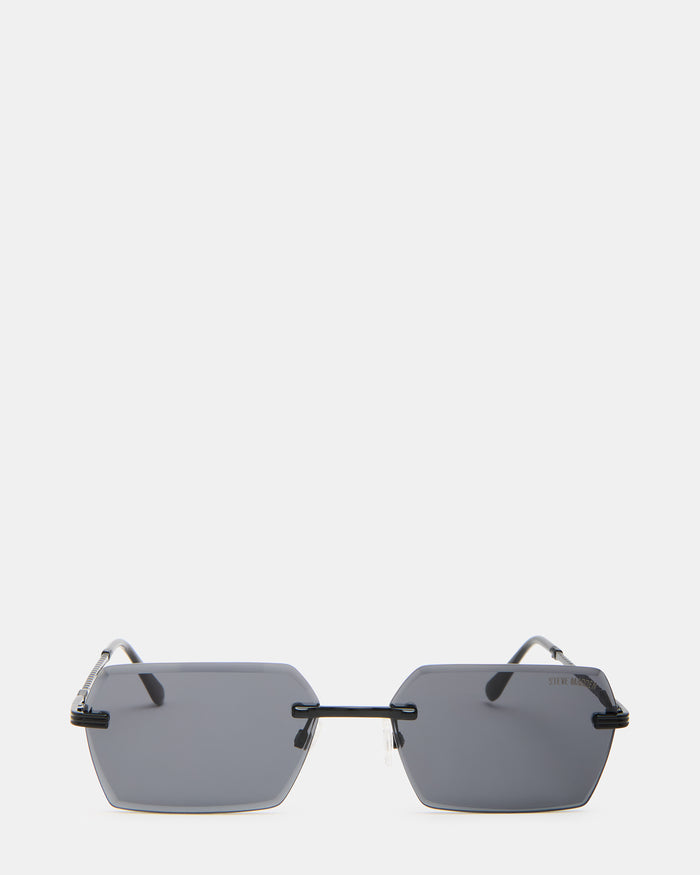 FINNIAN Black Rectangle Black Solid Smoke Opaque Sunglasses | Steve Madden