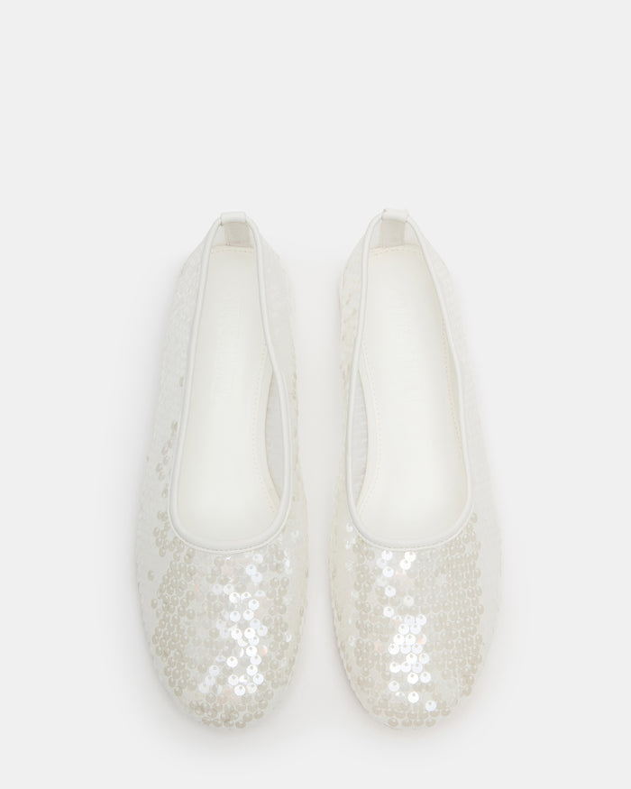 GARCELLE WHITE