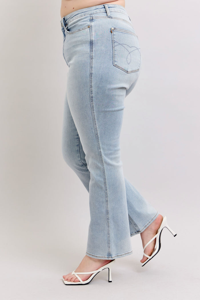 Judy Blue Women's Light Wash High-Rise Tummy Control Bootcut Jeans 88784