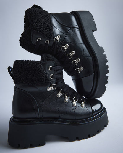 REYEN BLACK LEATHER