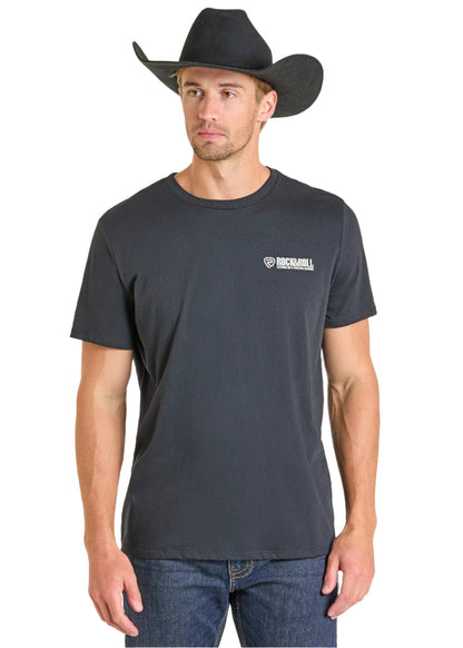 Rock & Roll Cowboy Men's Black 'Drinks Well With Others' Skull Graphic Tee Shirt BU21T07444