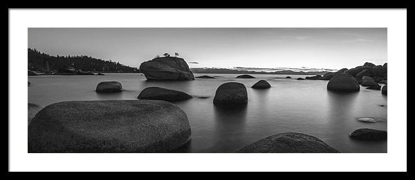 36.000" x 12.750" / Black / White