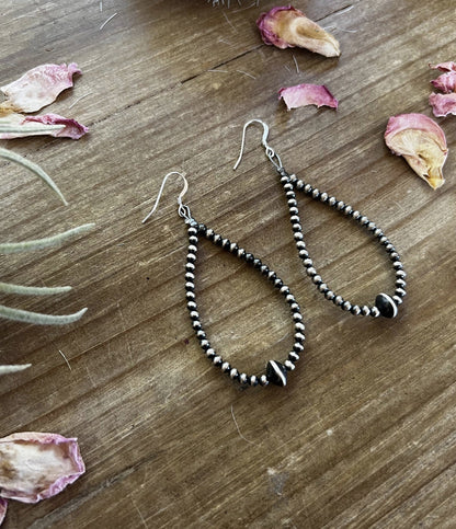 The Bijoux FAB Sterling Silver Pearl Teardrop Small Hook Earrings EAR-STE-038 EAR-NAV-038-DAN