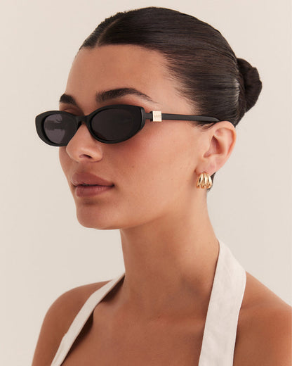 THE OLIVIA - BLACK-BLACK-SUNGLASSES-BANBE-BILLINI USA