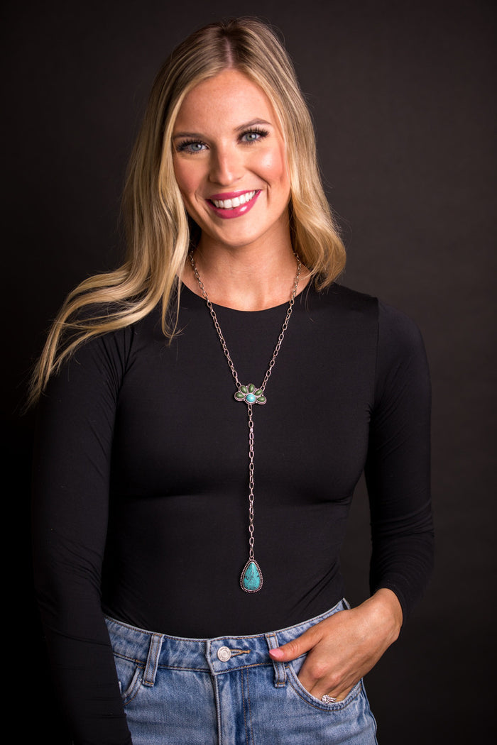 West & Co 20" Turquoise Half Flower Chain with Turquoise Teardrop Tail Y Necklace N1498GRN