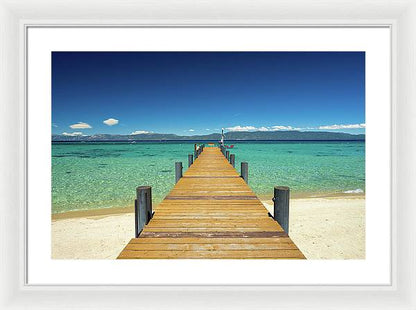 24" x 16" / White / White