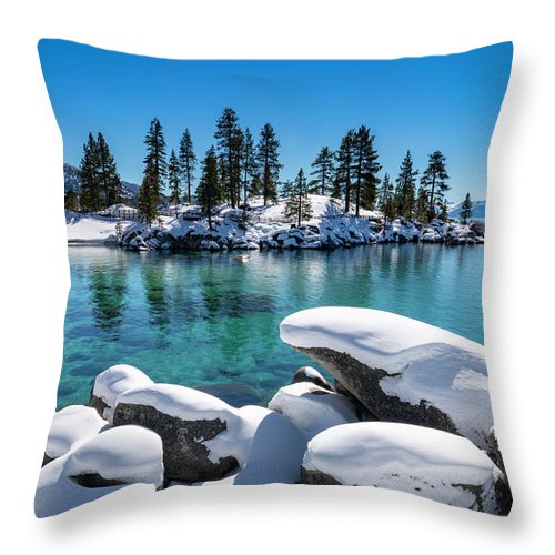 Winter Wave - Sand Harbor Lake Tahoe By Brad Scott - Throw Pillow