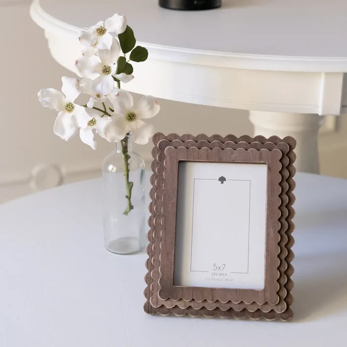 Wood Scallop Photo Frame For 5x7 Pic, Espresso