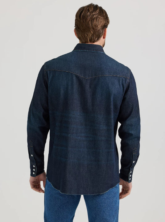Wrangler Men's Dark Wash Vintage Long Sleeve Snap Western Work Shirt 112353263