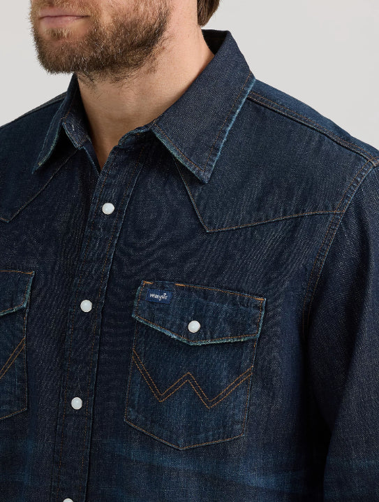 Wrangler Men's Dark Wash Vintage Long Sleeve Snap Western Work Shirt 112353263