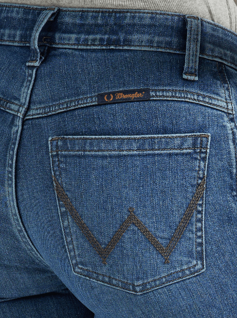 Wrangler Women's Willow Jennifer Mid-Rise Ultimate Riding Bootcut Jean 112346620