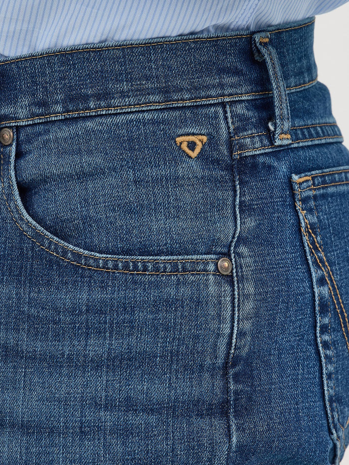 Wrangler X Cody Johnson Men's Competition 02 Moonlight Regular Fit Straight Jeans 112369164